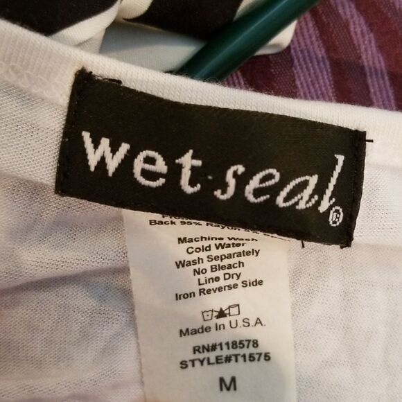 Sequined tank top from wet seal - Picture 3 of 3